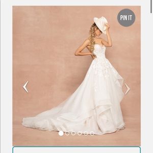 ISO: Hayley Paige BANKSY wedding dress